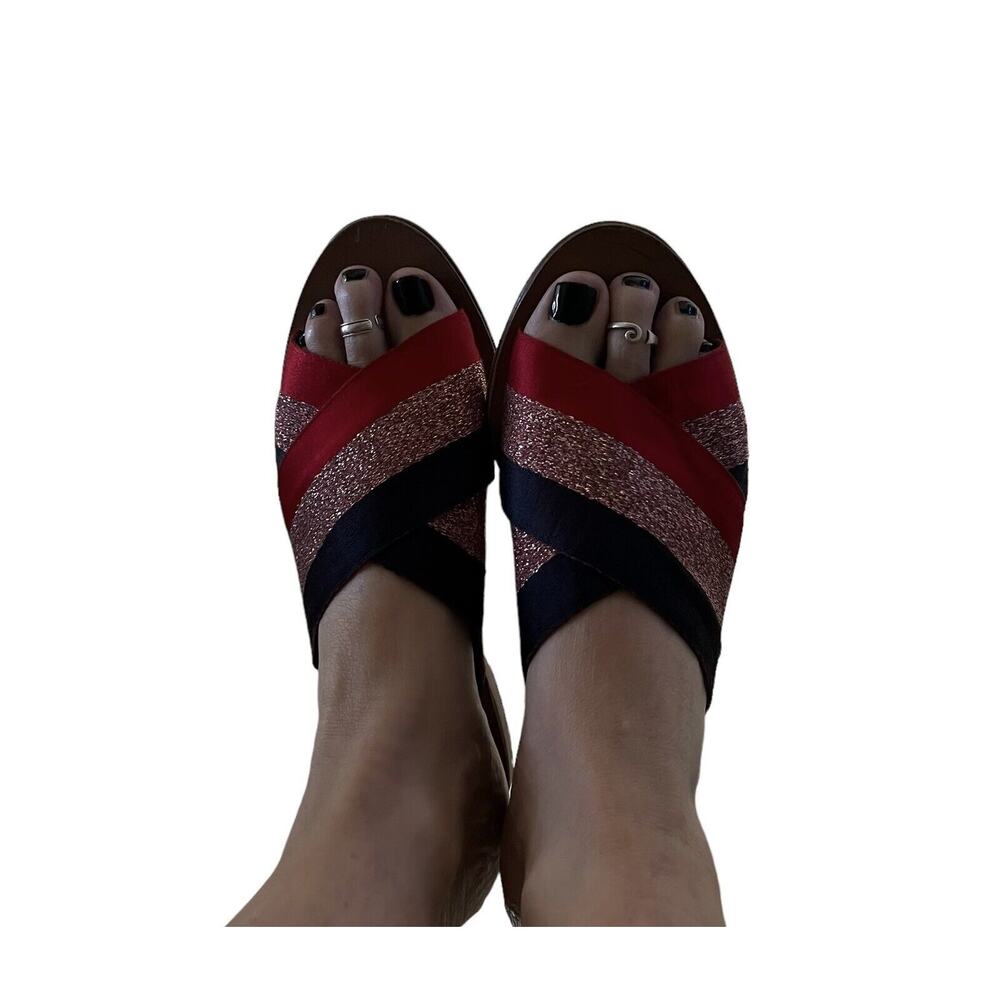 🌵 Diane von Furstenberg Bailie Metallic Red Blue Slip-On Flat Sandals - Size 7.5 - Picture 3 of 9